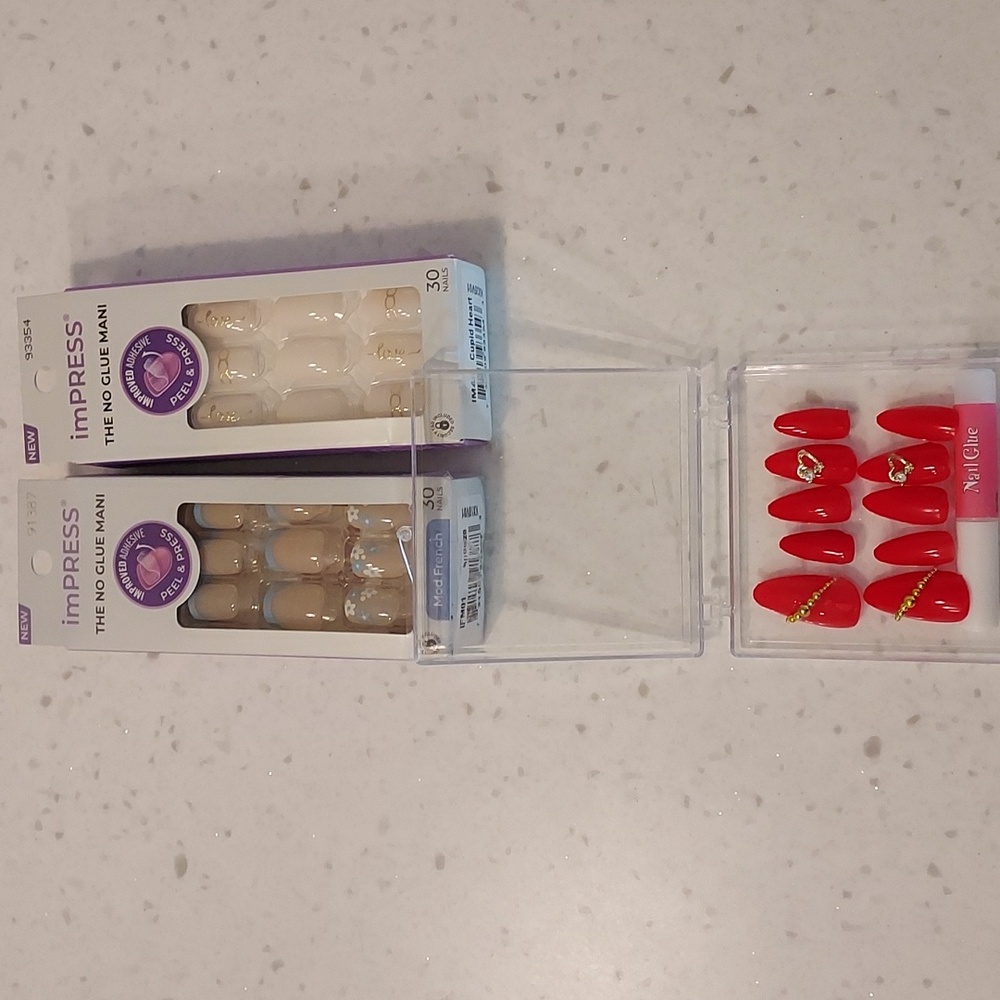 Nail Bundle